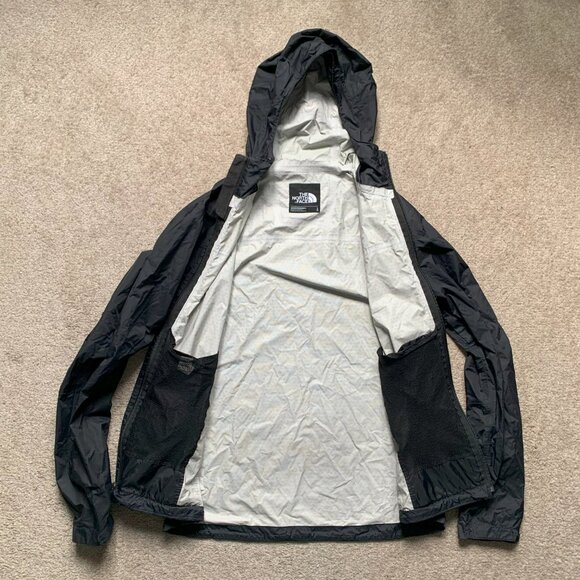North Face Black Windbreaker - Picture 3 of 10